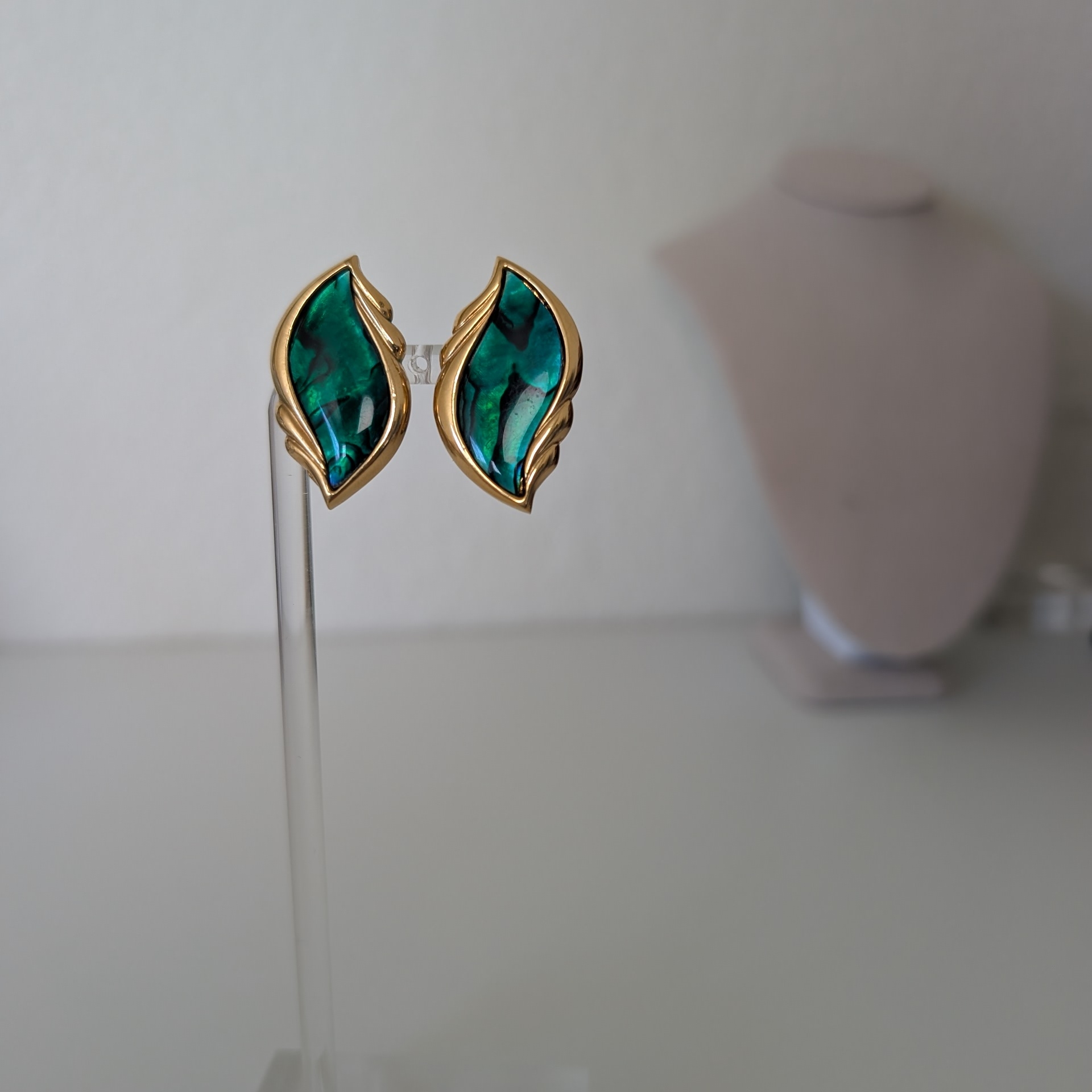 Vintage Signed Butler Faux Green Abalone Shell Gold Tone Clip On Earrings